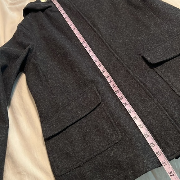 Heavy, wool hooded coat jacket - Picture 10 of 12